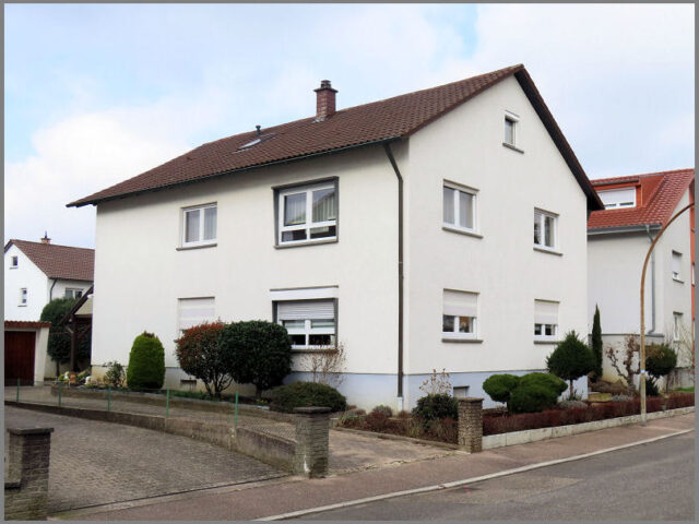 2-Familienhaus Karlsdorf-Neuthard