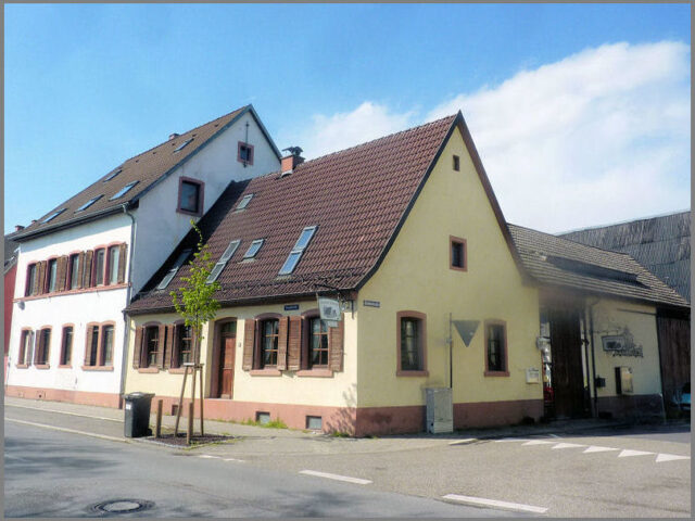 Wohn- und Geschäftshaus Philippsburg-Rheinsheim